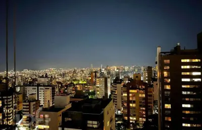 Apartamento com 3 quartos à venda na rua joão caetano, 79, petrópolis, porto alegre, 121 m2 por r$ 1.400.000