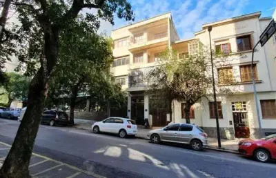 Apartamento com 4 quartos à venda na rua duque de caxias, 775, centro histórico, porto alegre, 139 m2 por r$ 598.800