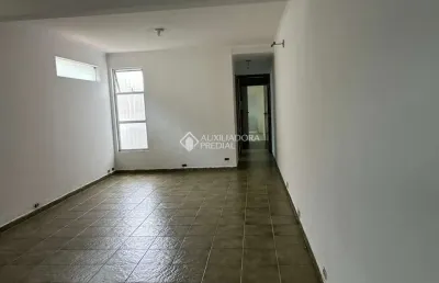 Casa com 3 quartos à venda na rua barão do rio branco, 136, vila eldízia, santo andré, 250 m2 por r$ 640.000