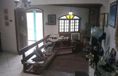 Casa com 3 quartos à venda na rua álvaro da silva madeira, 77, varginha, são bernardo do campo, 254 m2 por r$ 400.000