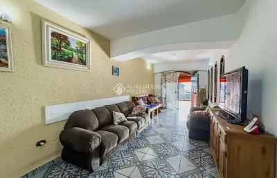 Casa com 4 quartos à venda na visconde de cairú, 495, ferrazópolis, são bernardo do campo, 218 m2 por r$ 650.000