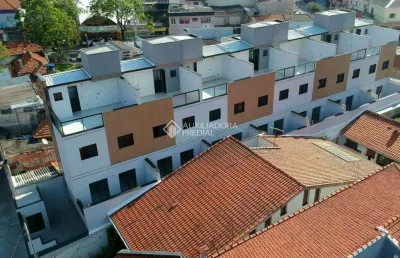Casa em condomínio fechado com 2 quartos à venda na rua atalaia, 216, parque industriário, santo andré, 100 m2 por r$ 531.899