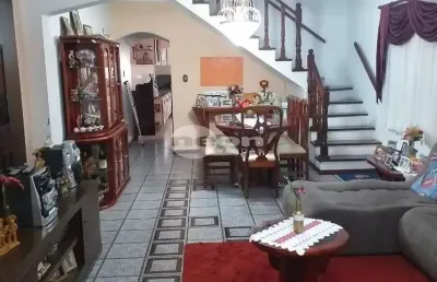 Casa em condomínio fechado com 4 quartos à venda na rua rogério giorgi, 658, parque marajoara, santo andré, 313 m2 por r$ 851.063