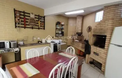 Casa com 3 quartos à venda na rua odilon braga, 40, vila scarpelli, santo andré, 238 m2 por r$ 1.100.000