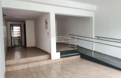 Casa comercial para alugar na avenida índico, 958, jardim do mar, são bernardo do campo, 236 m2 por r$ 6.000
