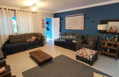 Casa em condomínio fechado com 3 quartos para alugar na icaraí, 57, vila pires, santo andré, 150 m2 por r$ 4.000