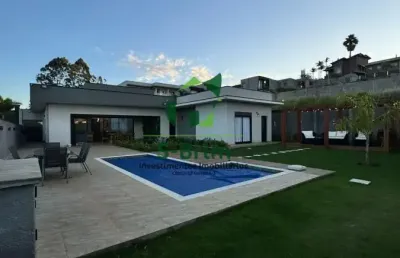 Casa em condomínio fechado com 4 quartos à venda na Usina, Atibaia 
