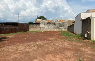 Terreno à venda na Trinta E Um De Março, A2, Jardim dos Estados, Dourados