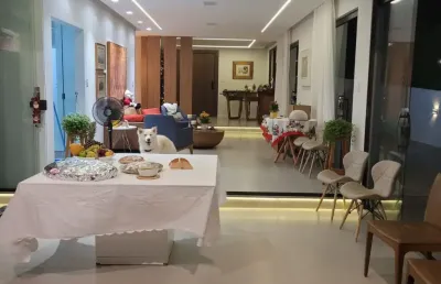 Vendo linda casa recém reformada, alphaville i. r$ 1.899.000,00.