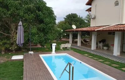 Linda casa à venda em jauá. condomínio fechado. r$ 1.150.000,00.