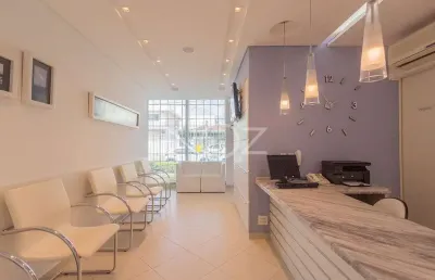 Casa comercial à venda na Rua João Alencar Guimarães, Santa Quitéria, Curitiba