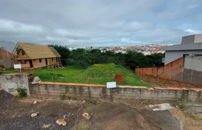 Terreno à venda, 350 m² por r$ 160.000,00 - jardim itália - botucatu/sp