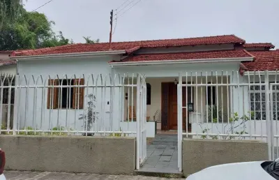Casa com 4 quartos à venda, 185 m² por r$ 599.000,00- santa catarina - juiz de fora/mg