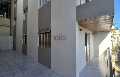 Apartamento garden com 3 quartos e suíte e varanda, sala com varanda, cozinha, área e vaga pra 2 carros
