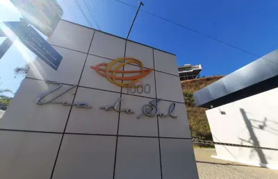 Terreno no condomínio via do sol com vista deslumbrante para o pôr do sol '