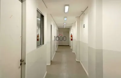 Sala comercial para alugar no Centro, Juiz de Fora 