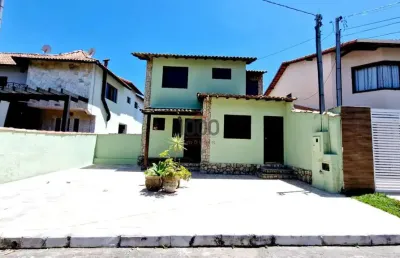 Casa em condomínio fechado com 3 quartos para alugar na Rua Ricardo Schaller, Alto dos Pinheiros, Juiz de Fora