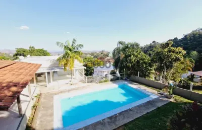Casa com 4 quartos à venda na Rua Salvador, Parque Jardim da Serra, Juiz de Fora