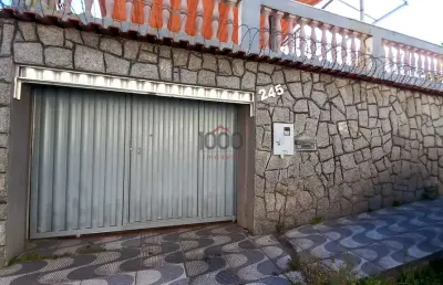 Casa com 3 quartos à venda na Rua Pedro Gonçalves de Oliveira, Bom Pastor, Juiz de Fora