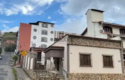 Casa com 4 quartos à venda na Rua Princesa Isabel, Granbery, Juiz de Fora
