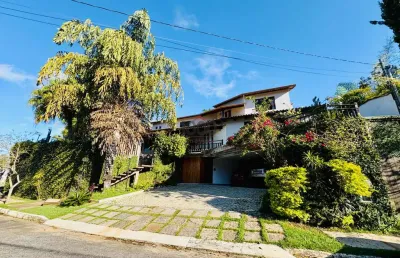 Casa com 5 quartos à venda na Rua José Machado Penido, Parque Guadalajara, Juiz de Fora