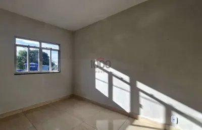 Apartamento com 2 quartos para alugar na Rua Oscar Pereira Lopes, Adolfo Vireque, Juiz de Fora