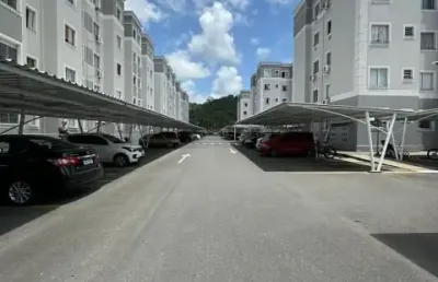 Apartamento de dois quartos no residencial parque jolie com estrutura completa.