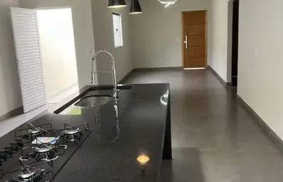 Casa com 3 quartos à venda na Avenida Angelo Venâncio De Souza, S/n, 10, Cristo Rei, Várzea Grande