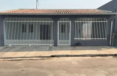 Casa com 2 quartos à venda na Rua B-5, 5, Parque Cuiabá, Cuiabá