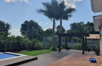 Casa à venda 3 quartos, 2 suites, 5 vagas, 5000m², jardim florianópolis, cuiabá - mt | condomínio f