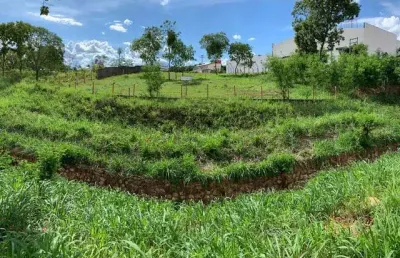 Terreno à venda na Rua Oriente Tenuta, Alvorada, Cuiabá
