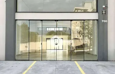 Salão para alugar, 222 m² por r$ 7.500,00/mês - centro - itu/sp