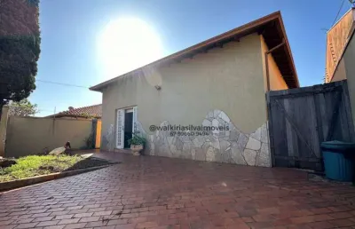 Casa com 3 quartos à venda na Rua Cinderela, Carandá Bosque, Campo Grande