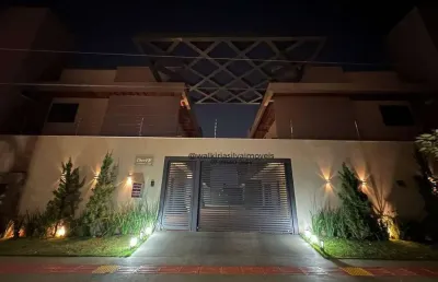 Casa em condomínio fechado com 3 quartos à venda na Avenida Ji-Paraná, Carandá Bosque, Campo Grande