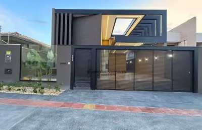 Casa 3 suítes - piscina aquecida - placa de energia fotovoltaica - vila do polonês