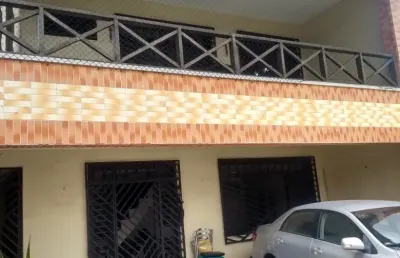 Casa duplex com 4 suítes na cidade dos funcionários