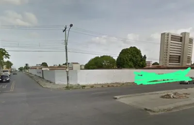 Terreno à venda na Avenida Godofredo Maciel, 1000, Maraponga, Fortaleza