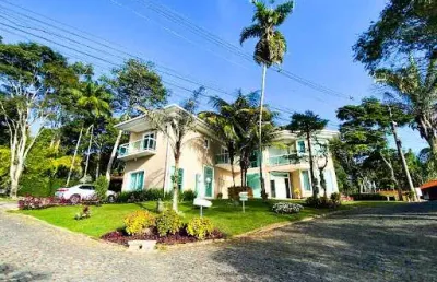 Casa à venda, 242 m² por r$ 1.800.000,00 - vargem grande - teresópolis/rj