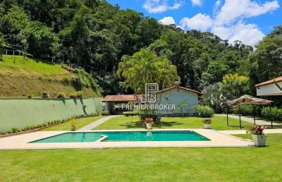 Casa à venda, 550 m² por r$ 2.400.000,00 - três córregos - teresópolis/rj