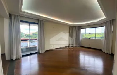 Apartamento 4 dormitórios, 227m2 e ótima localização -