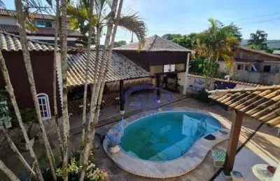 Casa com 5 quartos à venda, 180 m² por r$ 1.600.000 - itaipu - niterói/rj