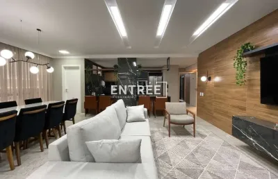 Apartamento 3 quartos (sendo 1 suíte) e 2 vagas livres - centro
