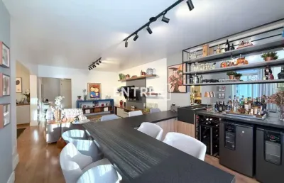 Apartamento 5 quartos (sendo 1 suíte) e 2 vagas - centro