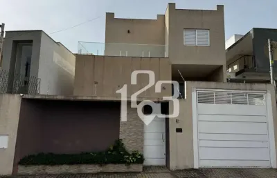 Casa com 3 dormitórios para alugar, 334 m² por r$ 5.500/mês - jardim santa paulina - bragança paulista/sp