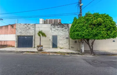 Casa com 6 quartos à venda em engenheiro luciano cavalcante - ce