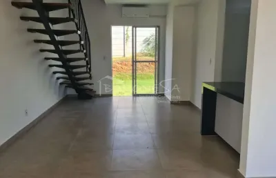 Casa em condomínio fechado com 2 quartos à venda na rua antonio santos silva, 23, balneario tropical, paulínia, 92 m2 por r$ 575.000