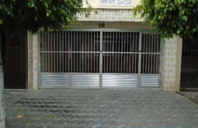 Sobrado com 3 dormitórios para alugar, 85 m² por r$ 3.128,51/mês - jardim takebe - diadema/sp
