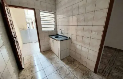 Casa com 1 dormitório para alugar, 30 m² por r$ 800,00/mês - vila padre anchieta - diadema/sp