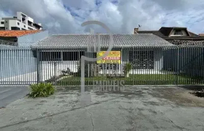 Casa com 3 quartos à venda na Rua Primeiro de Maio, 400, Centro, Pinhais