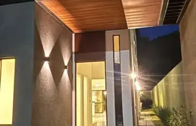 Casa para venda em eusébio, guaribas, 4 dormitórios, 3 suítes, 4 banheiros, 3 vagas